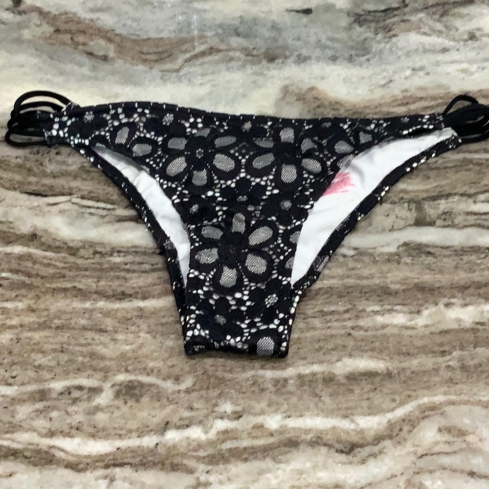 Victoria's Secret Black and White Bikini Swimwear